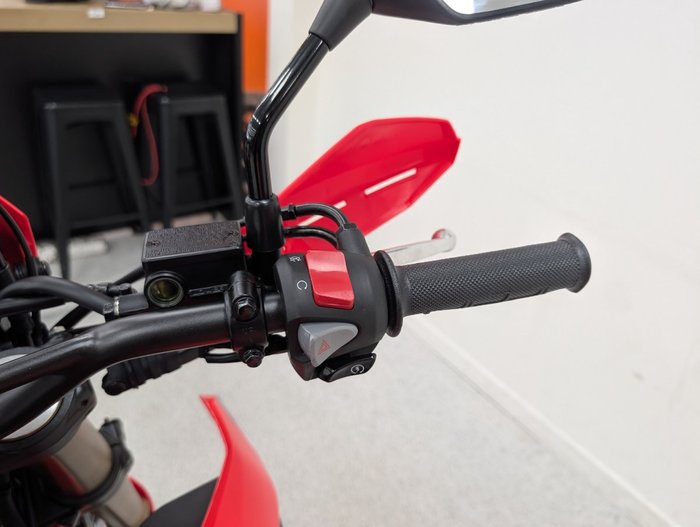 2025 Honda CRF300LA Red