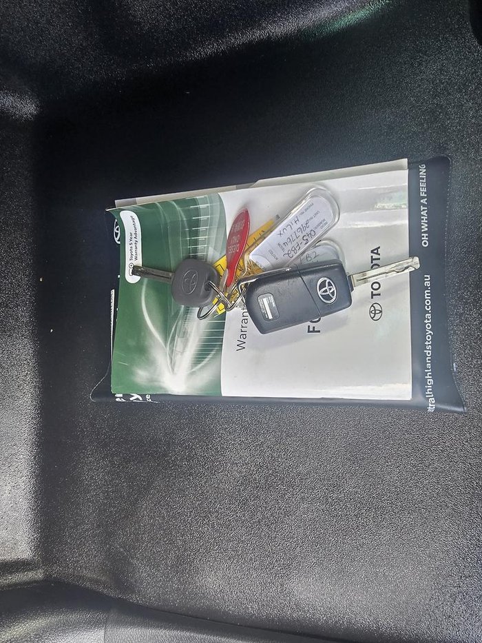 2022 Toyota Hilux SR GUN126R 4X4 Dual Range Glacier White