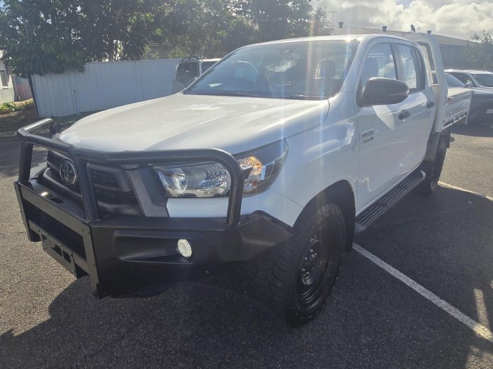 2022 Toyota Hilux SR