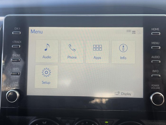 2022 Toyota Hilux SR