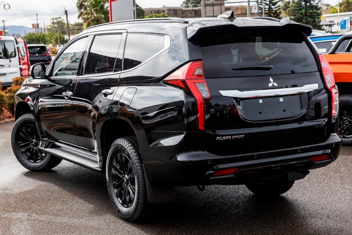 2022 Mitsubishi Pajero Sport GSR