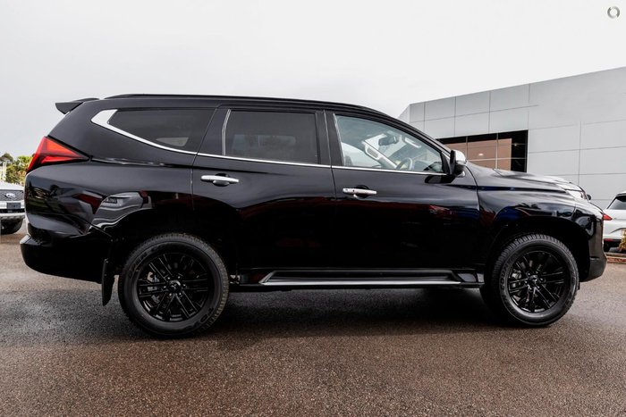 2022 Mitsubishi Pajero Sport GSR