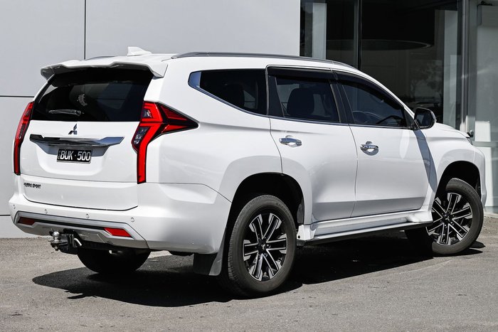 2022 Mitsubishi Pajero Sport Exceed