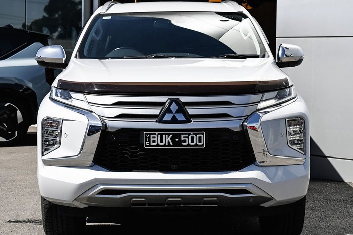 2022 Mitsubishi Pajero Sport Exceed