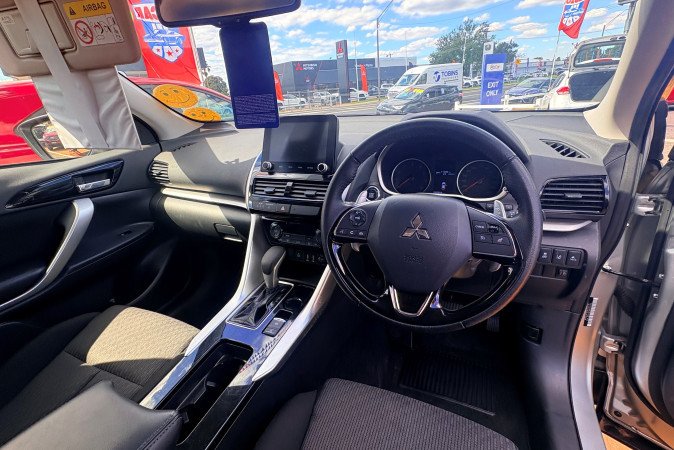 2024 MITSUBISHI ECLIPSE CROSS
