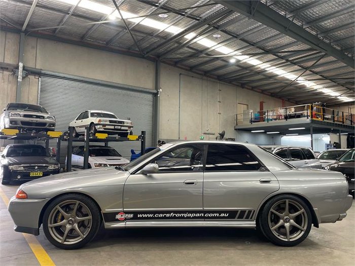 1989 NISSAN SKYLINE