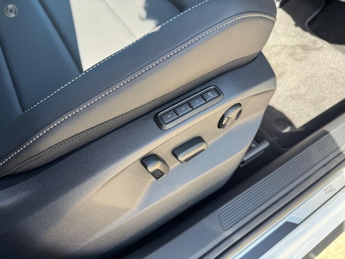 2026 Volkswagen T-Roc 140TSI R-Line