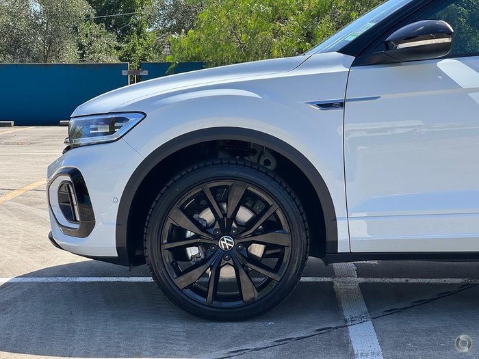 2026 Volkswagen T-Roc 140TSI R-Line