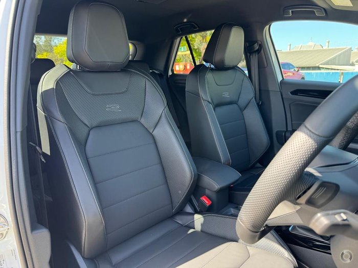 2026 Volkswagen T-Roc 140TSI R-Line