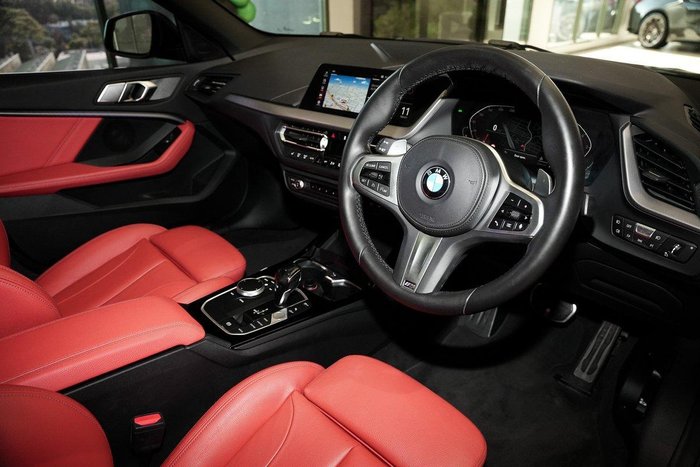2020 BMW 2 Series 220i M Sport