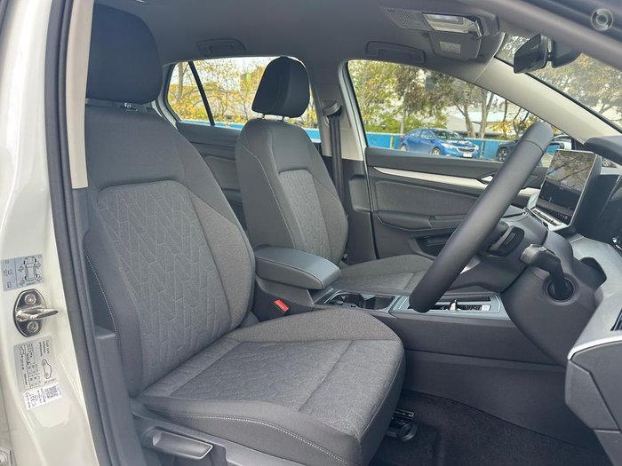 2026 Volkswagen Golf 110TSI Life