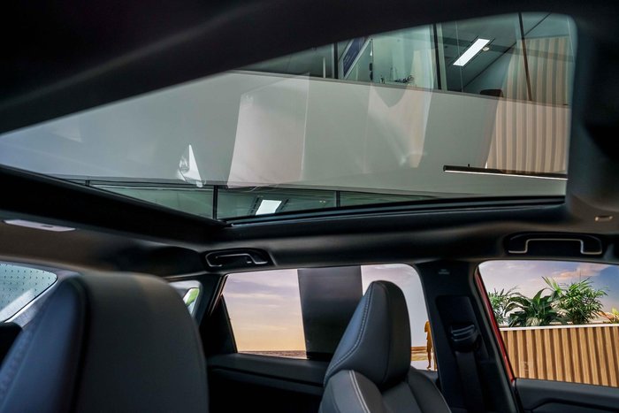 2025 Subaru Solterra AWD Touring