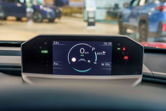 2025 Subaru Solterra AWD Touring