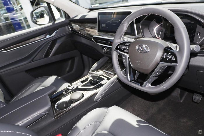 2022 LDV D90 Executive