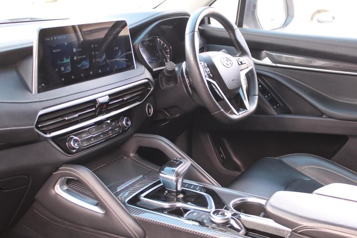 2022 LDV D90 Executive