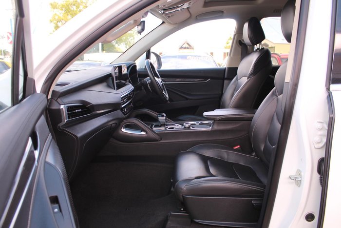 2022 LDV D90 Executive