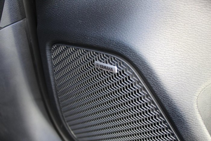 2025 Mitsubishi Outlander ES