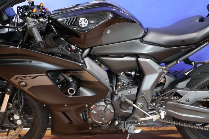 2025 Yamaha 2025 Yamaha 655CC YZF-R7LA SPORTS Black