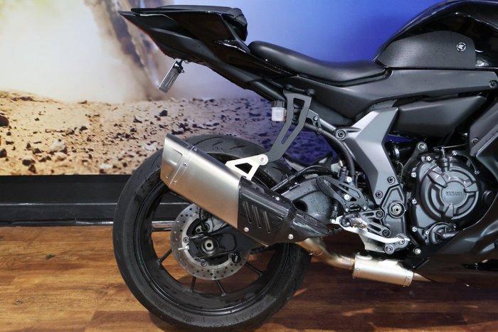 2025 Yamaha 2025 Yamaha 655CC YZF-R7LA SPORTS Black