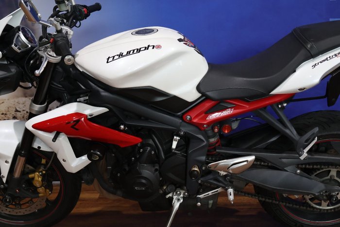 2013 TRIUMPH STREET TRIPLE R