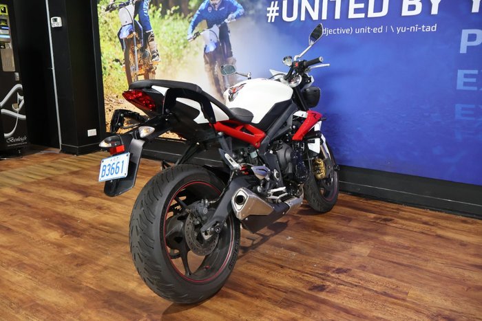 2013 TRIUMPH STREET TRIPLE R