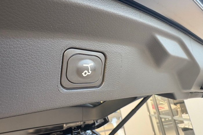 2025 Ford Everest Trend