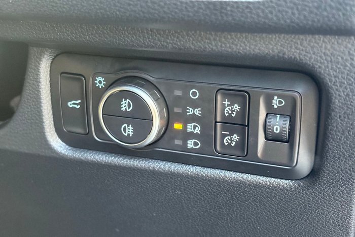 2025 Ford Everest Trend