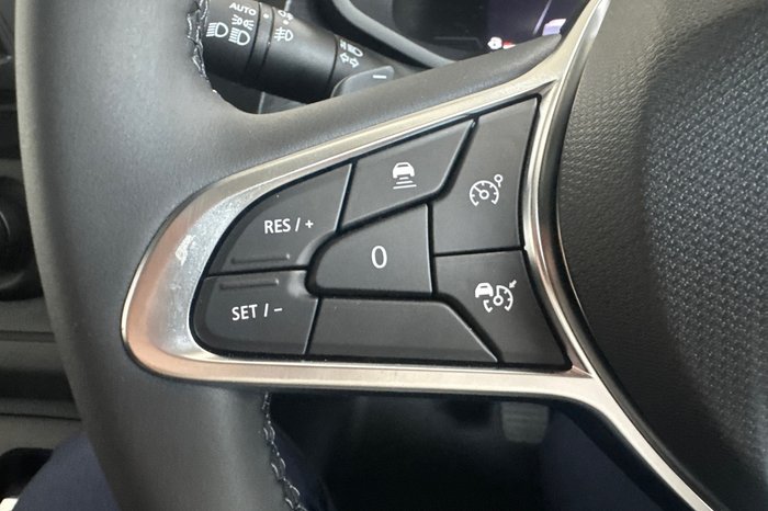 2025 Renault Trafic Premium