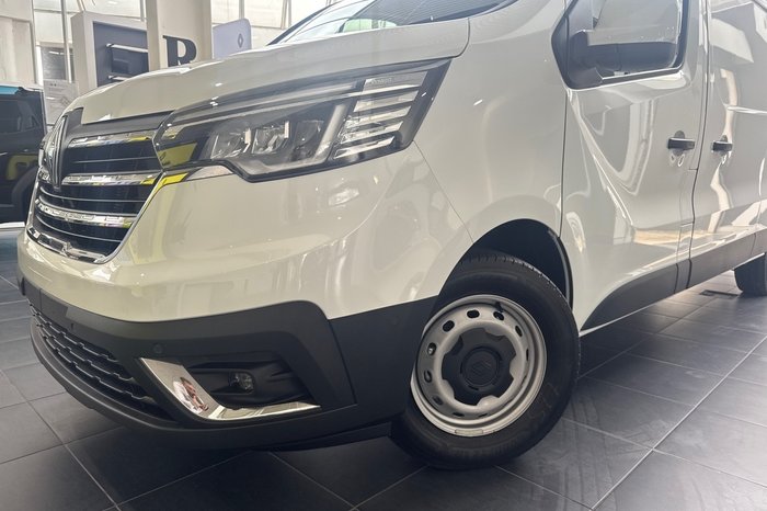 2025 Renault Trafic Premium