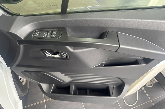 2025 Renault Trafic Premium