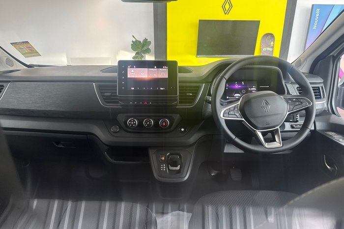 2025 Renault Trafic Premium