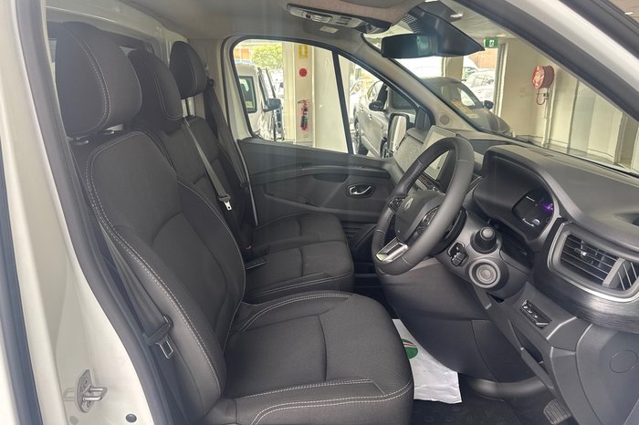 2025 Renault Trafic Premium