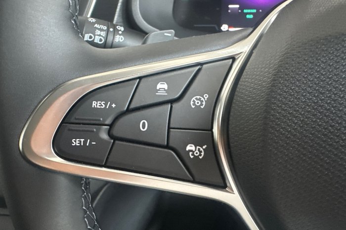 2025 Renault Trafic Premium