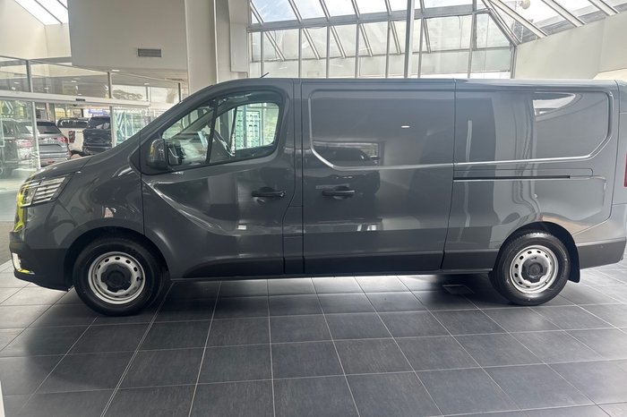 2025 Renault Trafic Premium