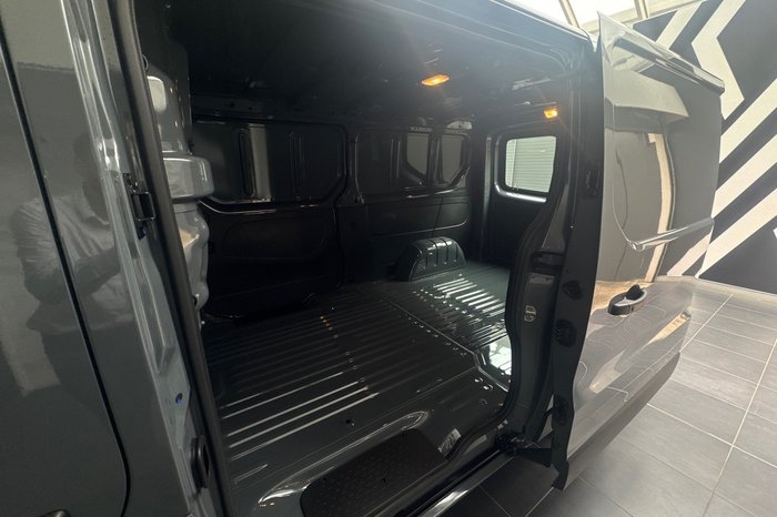 2025 Renault Trafic Premium