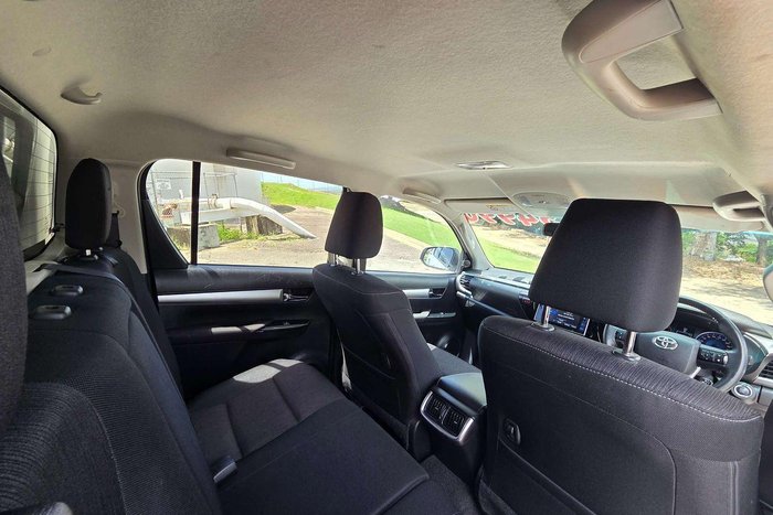 2018 Toyota Hilux SR5 GUN126R 4X4 Dual Range White