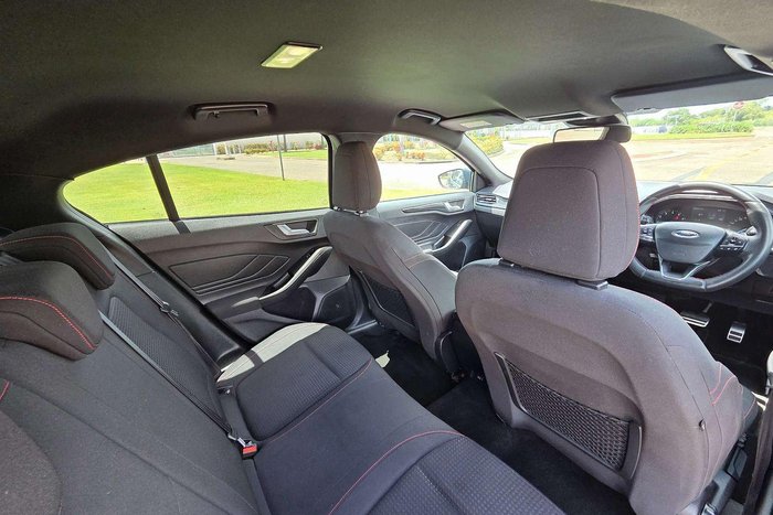 2018 Ford Focus ST-Line SA MY19.25 Blue