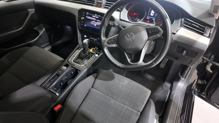 2021 Volkswagen Passat 140TSI Proline B8 Black