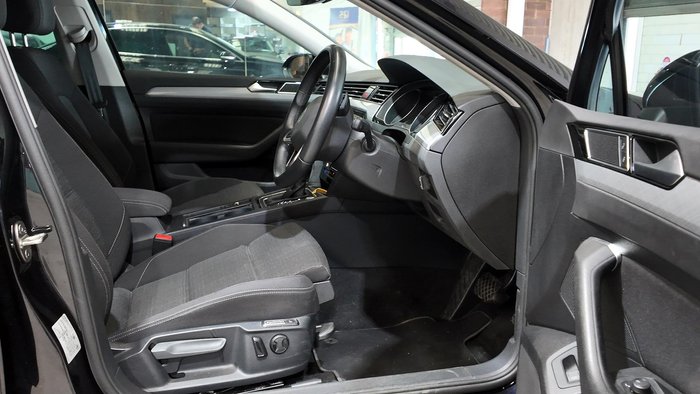 2021 Volkswagen Passat 140TSI Proline B8 Black