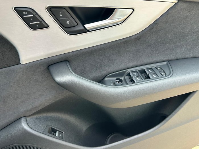 2025 Audi Q8 TDI 210kW S line