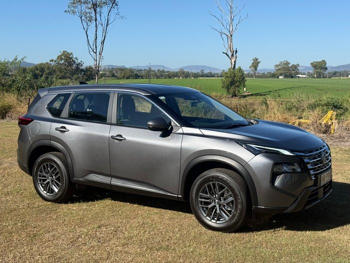 2025 NISSAN XTRAIL ST