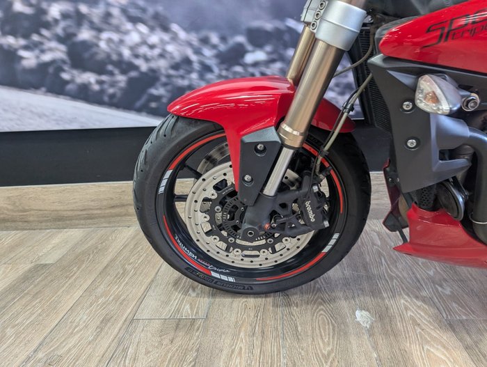 2015 Triumph SPEED TRIPLE (ABS) RED