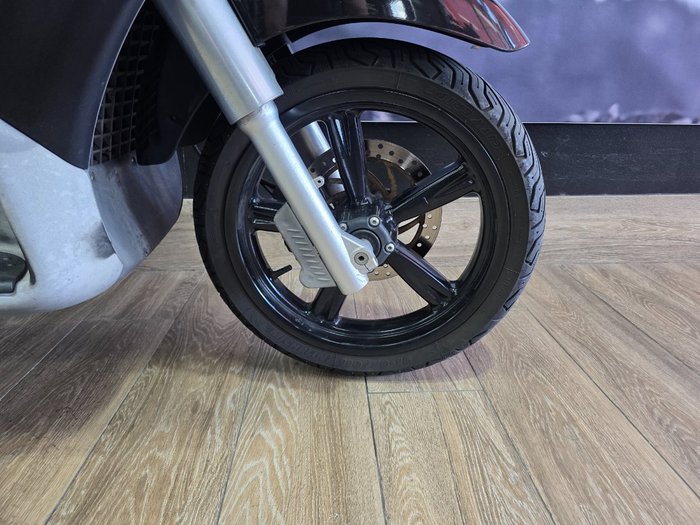 2012 APRILIA SCARABEO 300ie Black