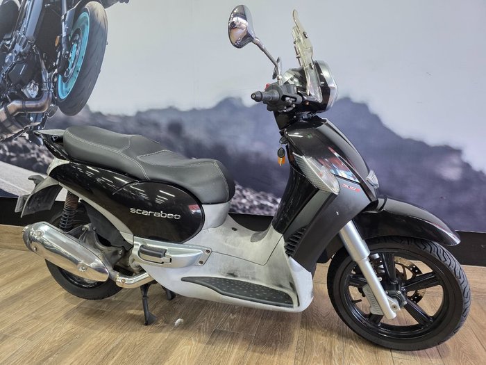 2012 APRILIA SCARABEO 300ie Black