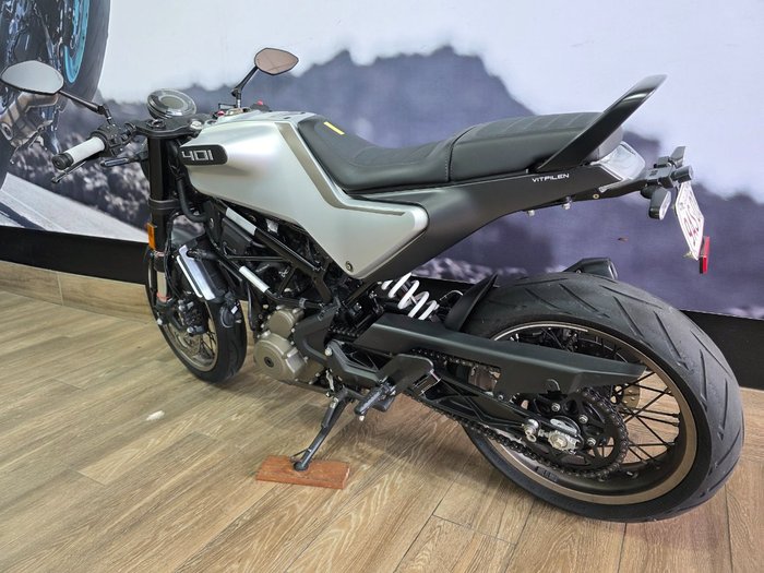 2021 HUSQVARNA VITPILEN 401 GREY