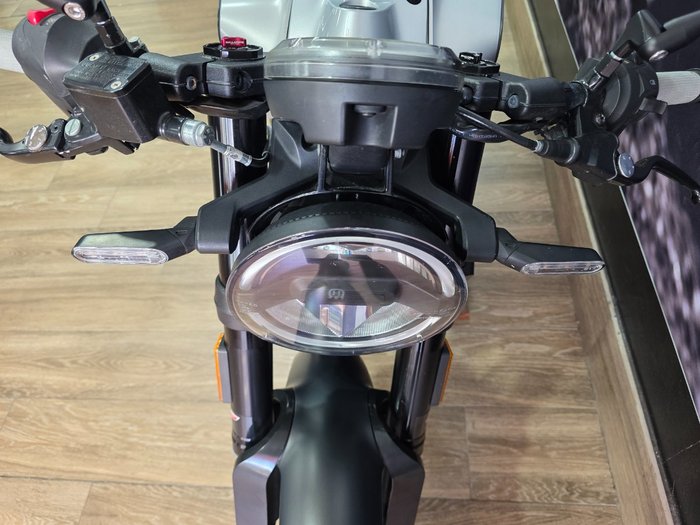 2021 HUSQVARNA VITPILEN 401 GREY