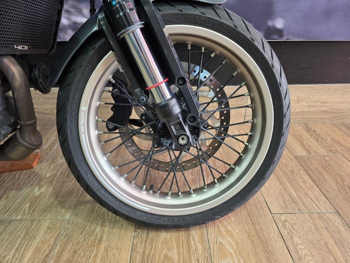 2021 HUSQVARNA VITPILEN 401 GREY