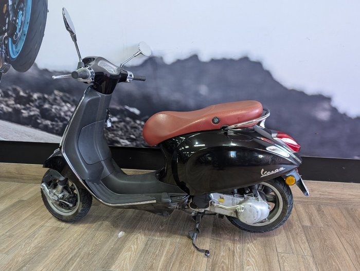 2015 VESPA PRIMAVERA Black