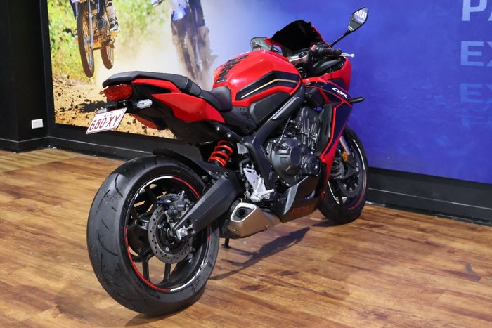 2023 Honda CBR650R Red