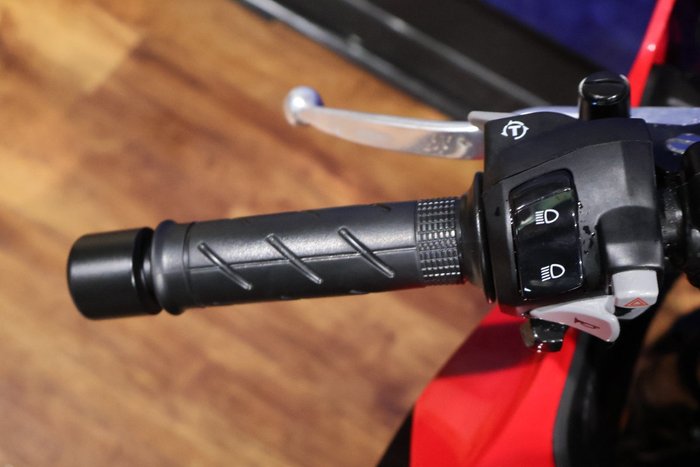 2023 Honda CBR650R Red